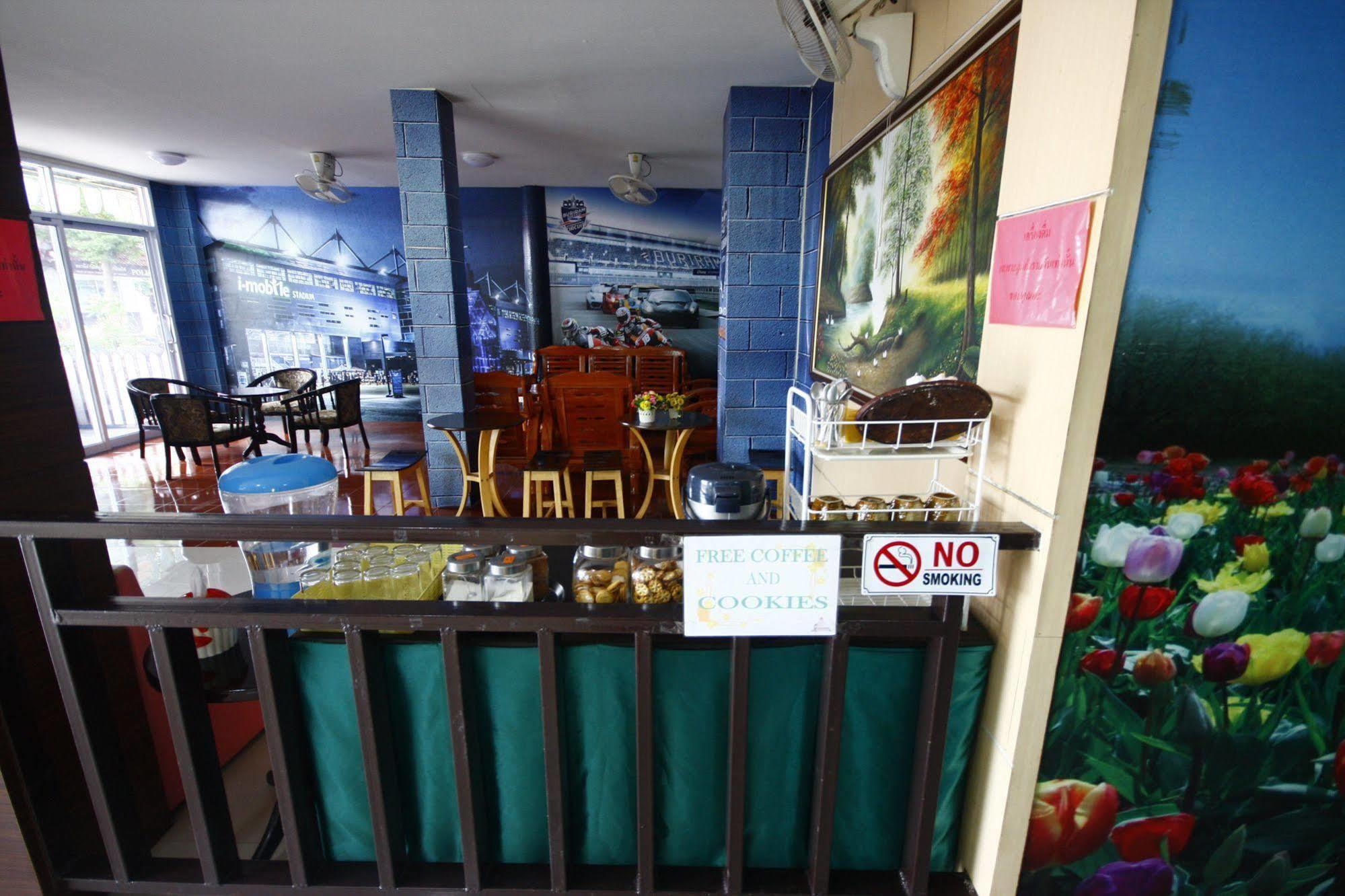 Jaroensin Place Buriram Exterior photo